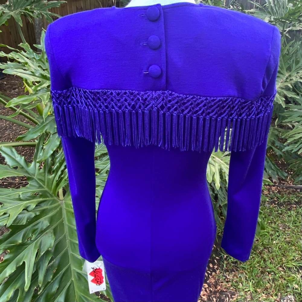 Vintage dead stock cobalt blue fringe long sleeve sweater dress. - Picture 10 of 16